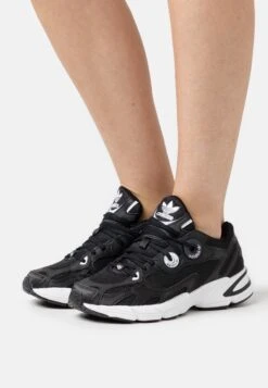 Adidas Originals Astir - Baskets Basses - Core Black/Footwear White