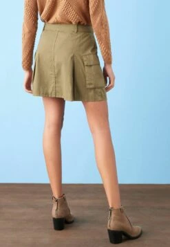 Femelle Vêtements Boutique -Femelle Vêtements Boutique 936003b3cb6c4ee6a9029ba29eb59f6c